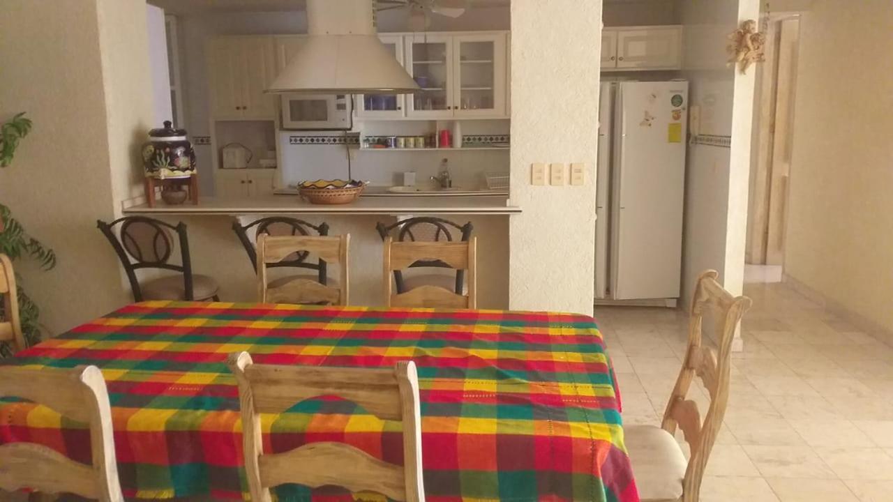 Marbella 25 *